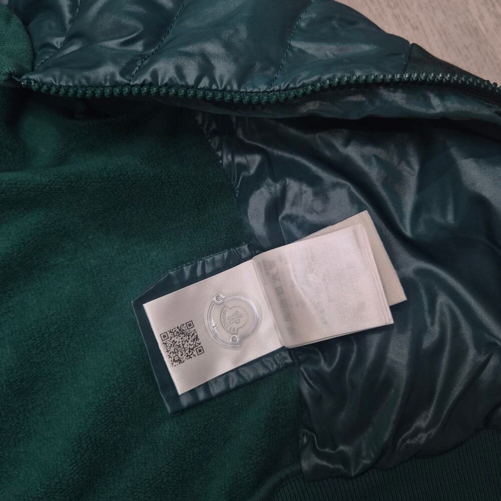 Moncler Forest Green Casual Kids Hooded Jacket With Zipper Closure - Picture 6 of 13